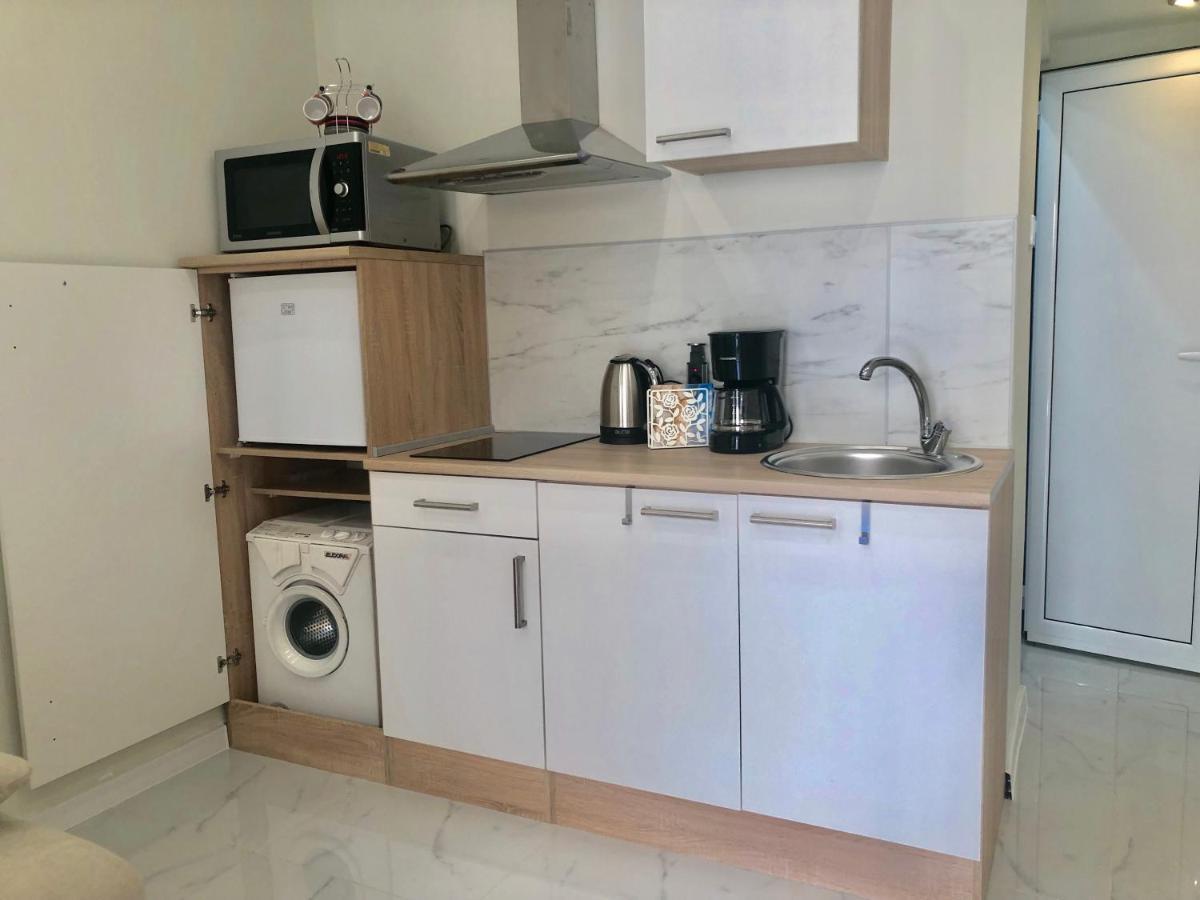 Sun Rise Apartment Peraia  Екстер'єр фото